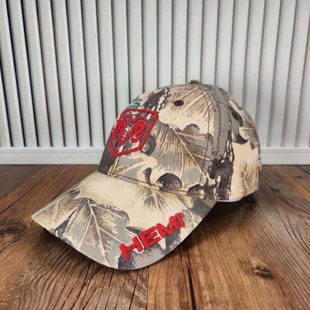 VINTAGE Dodge Hemi Hat Cap Snapback Camo Mens Trucks Hunting Outdoors Fishing